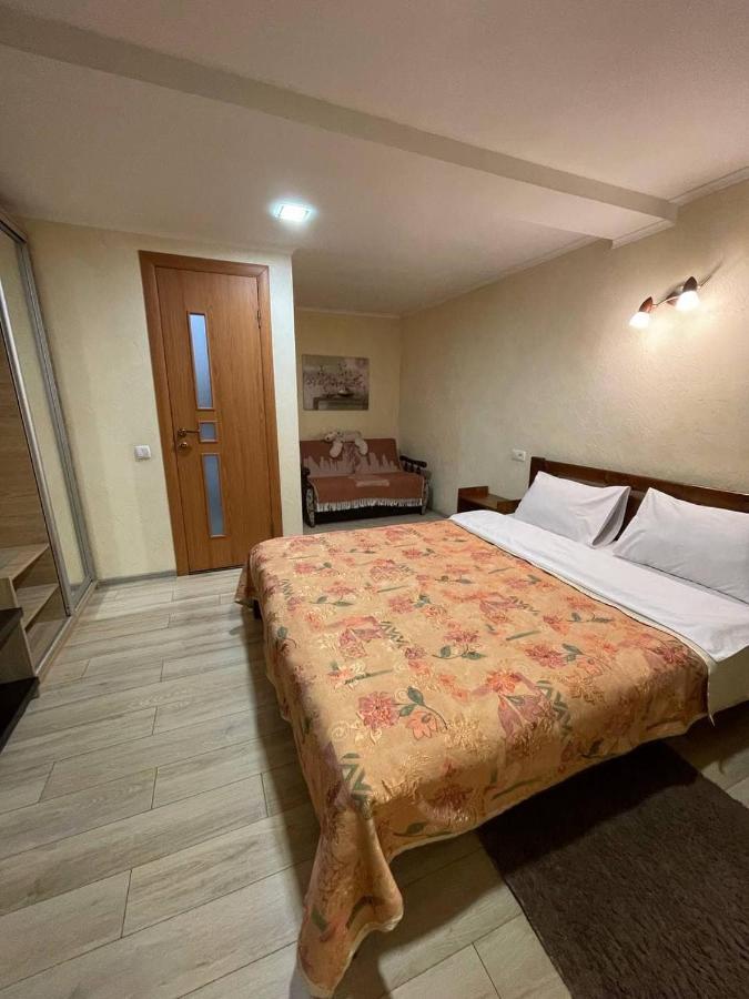 Апартаменты Sunrise Kamianets-Podilskyi Exterior foto
